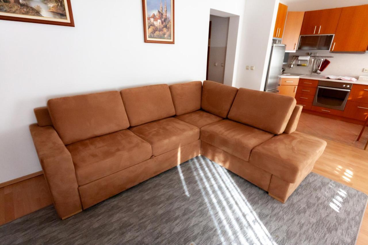 Apartmani Strsoglavec คราพินสเก ทอปลิตเซ ภายนอก รูปภาพ